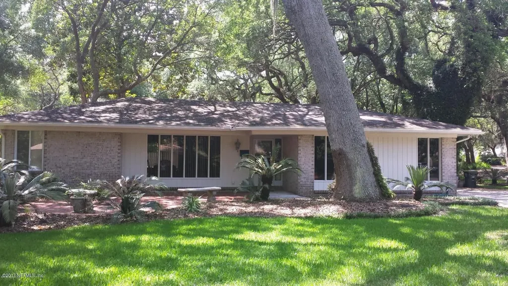 1778 Park Terrace W Atlantic Beach FL 32233