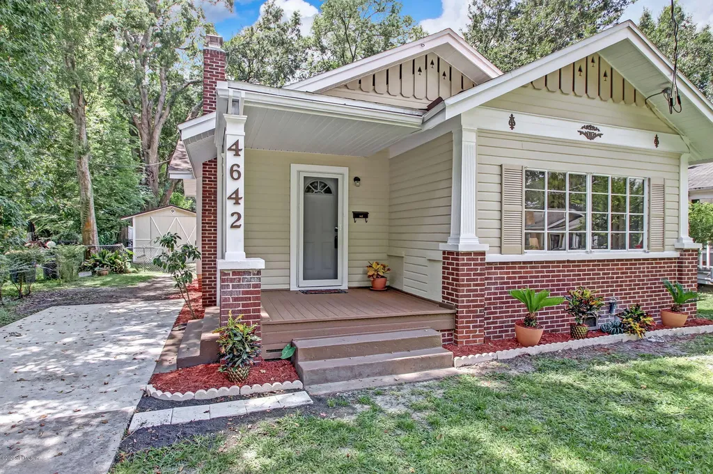 4642 Crescent Street Jacksonville FL 32205