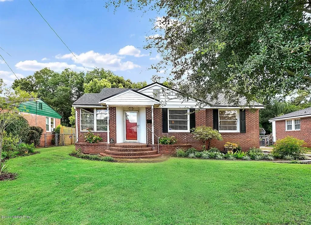 436 W 69th Street Jacksonville FL 32208