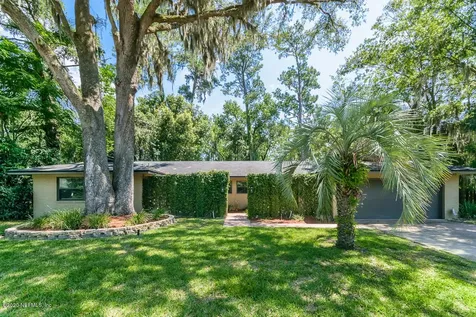 2489 Castellon Drive Jacksonville FL 32217
