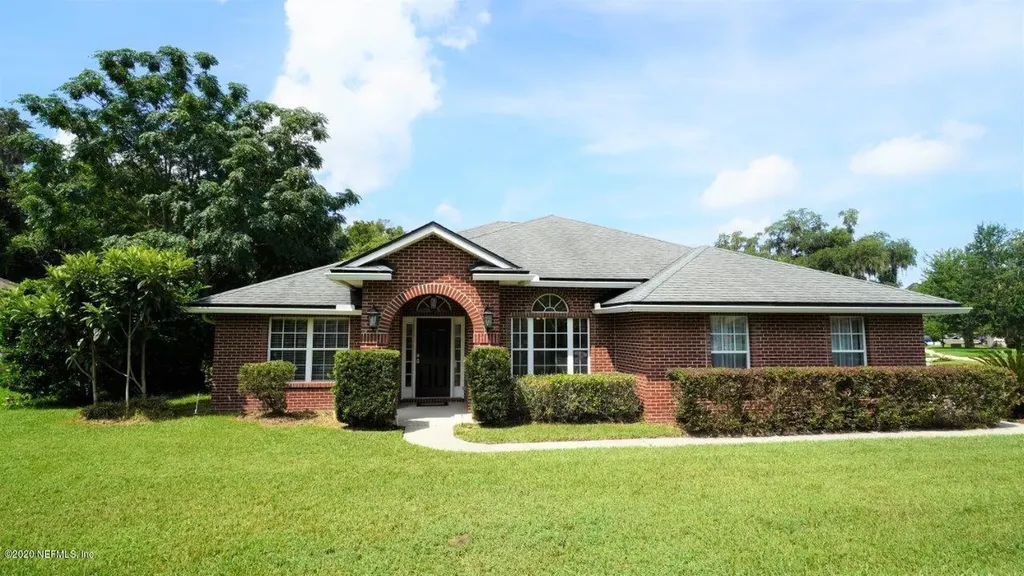 567 Pin Oak Court Green Cove Springs FL 32043