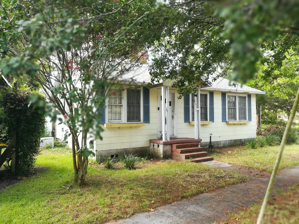 1602 Landon Avenue Jacksonville FL 32207