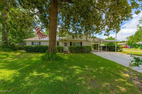 604 Renne Drive S Jacksonville FL 32218
