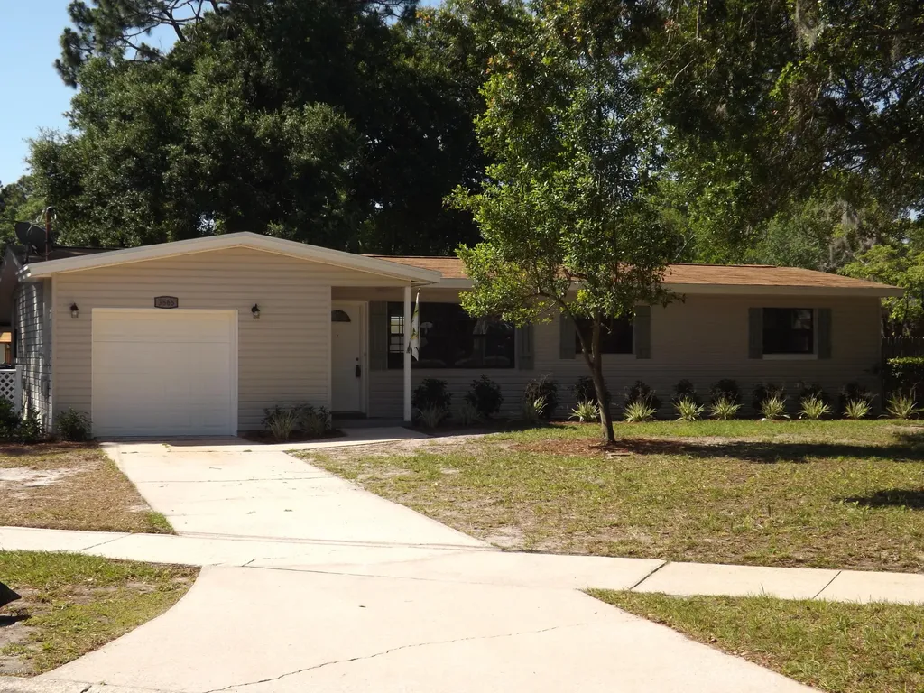 3565 Rogero Road Jacksonville FL 32277
