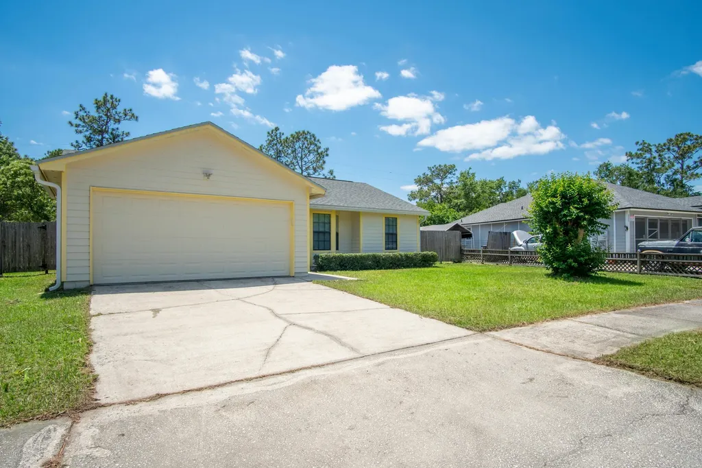 8490 Blazing Star Court Jacksonville FL 32210