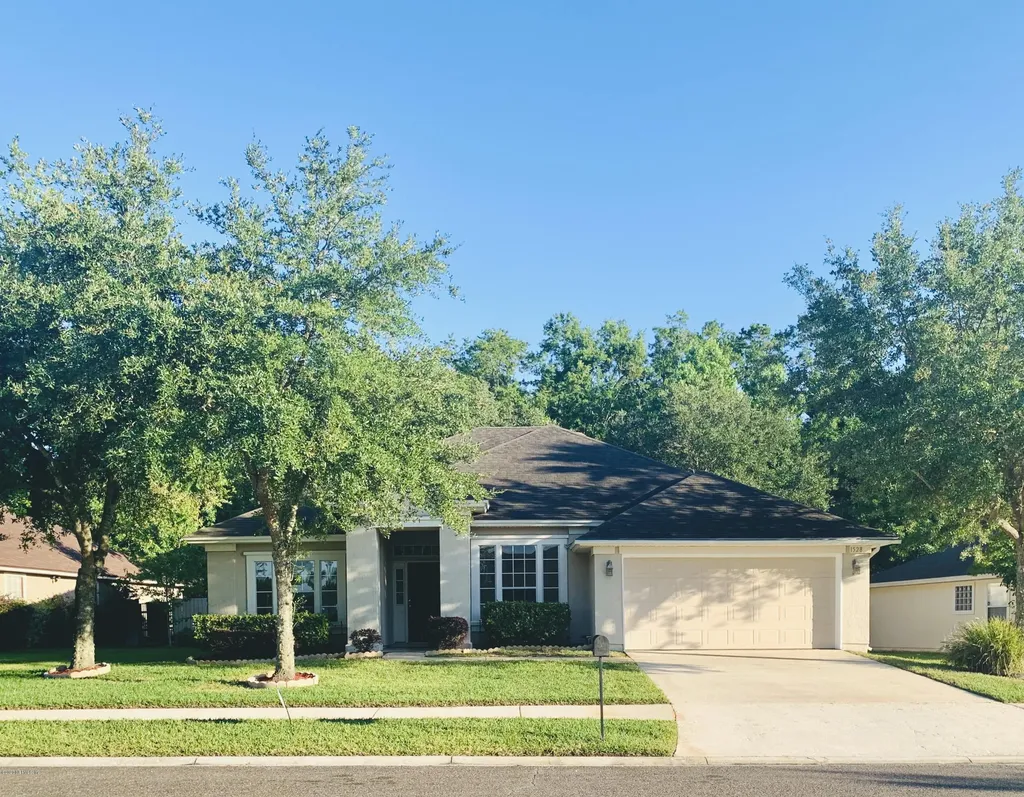 1528 Elsa Drive Jacksonville FL 32218