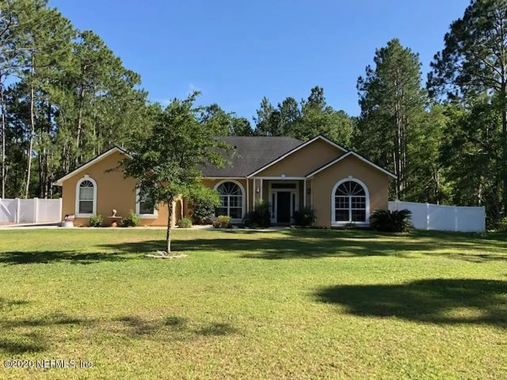 142 Lake Asbury Drive Green Cove Springs FL 32043