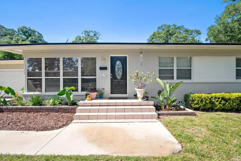 8441 Jacinto Street Jacksonville FL 32211