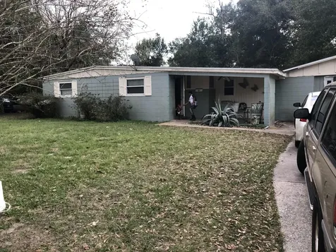 1304 Gailwood Circle N Jacksonville FL 32218