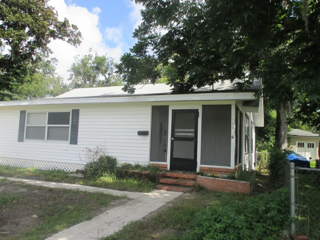 604 North Street Green Cove Springs FL 32043