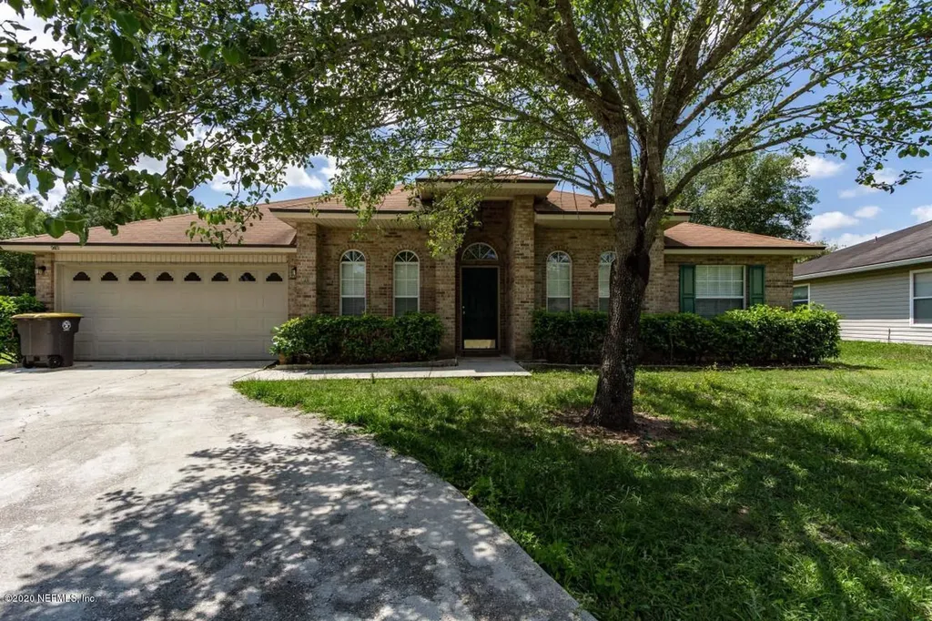 8746 Edgebrook Court Jacksonville FL 32244