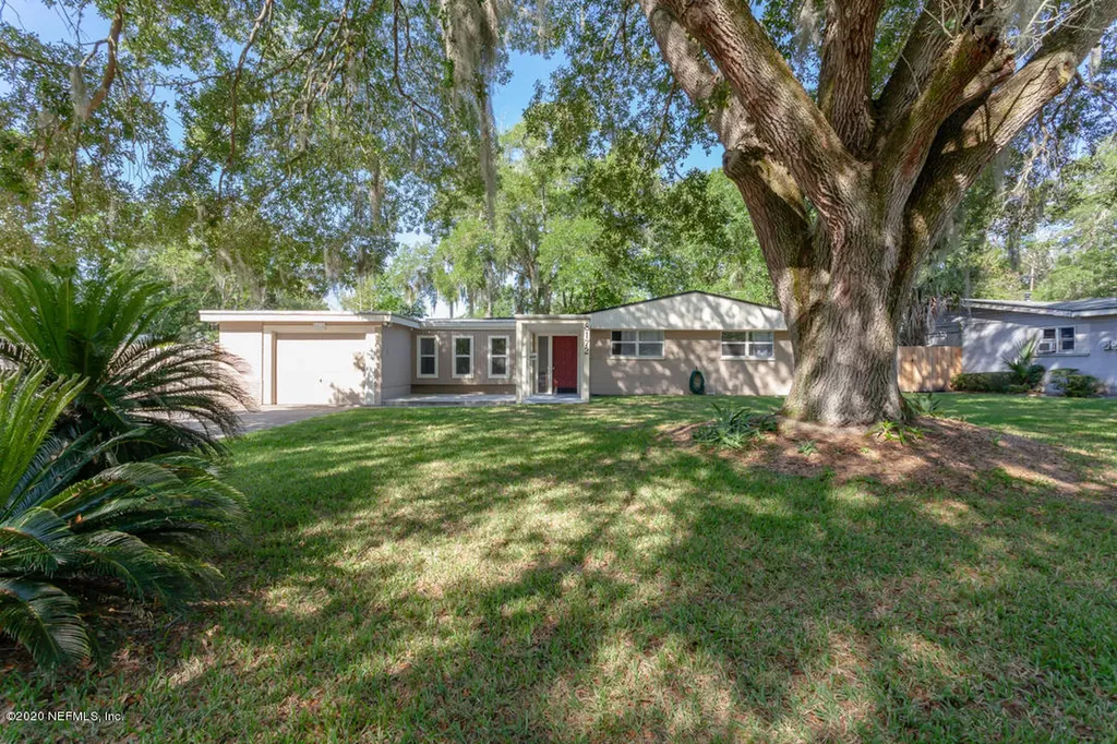 8172 Ladoga Avenue Jacksonville FL 32217