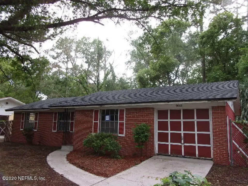 9042 Sibbald Road Jacksonville FL 32208