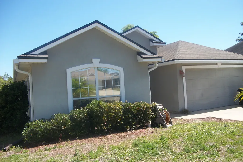 2419 Creekfront Drive Green Cove Springs FL 32043
