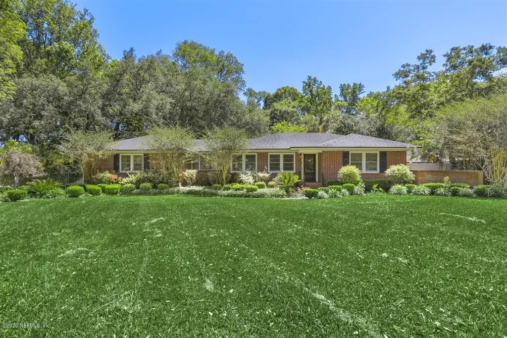 1753 Coulee Avenue Jacksonville FL 32210
