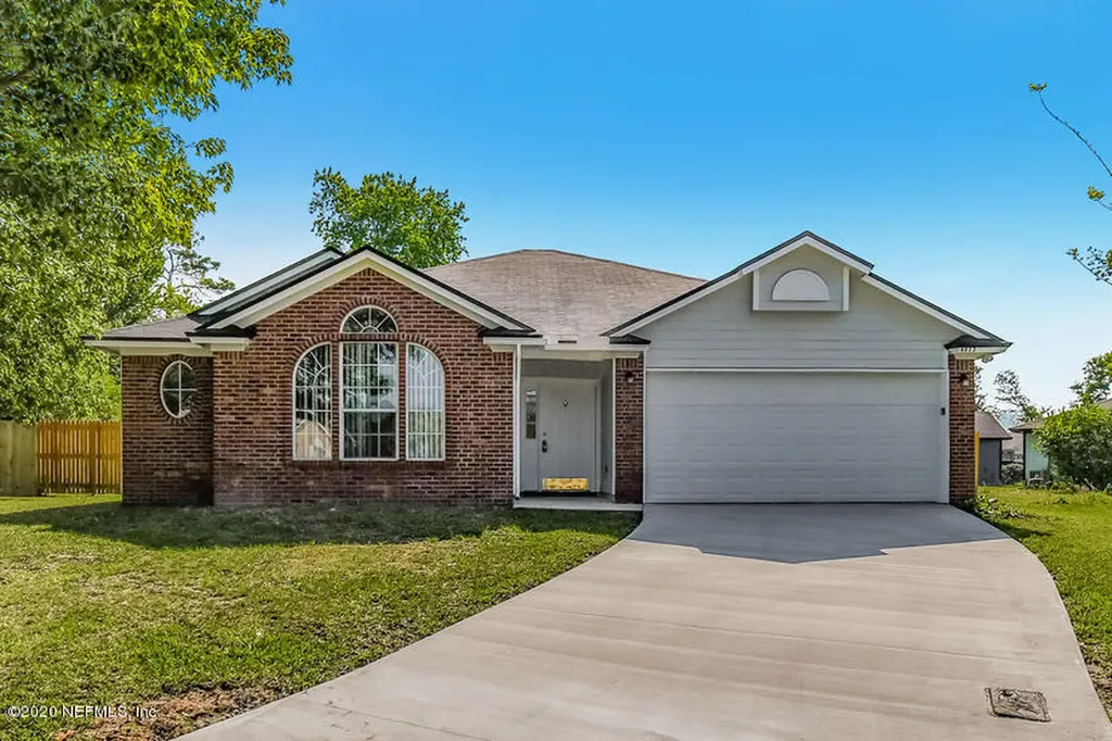 6613 Shiny Stone Court Jacksonville FL 32244