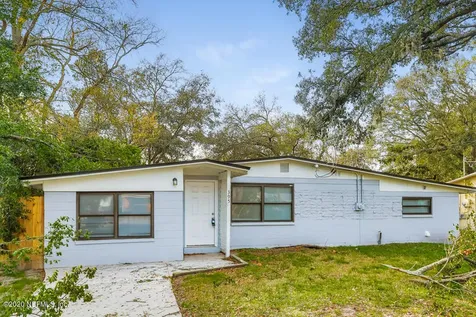 4235 Key Vega Court Jacksonville FL 32218