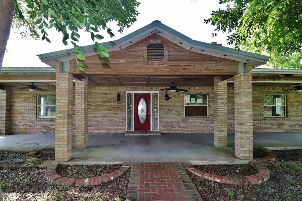 5120 NW 216th Street Lawtey FL 32058