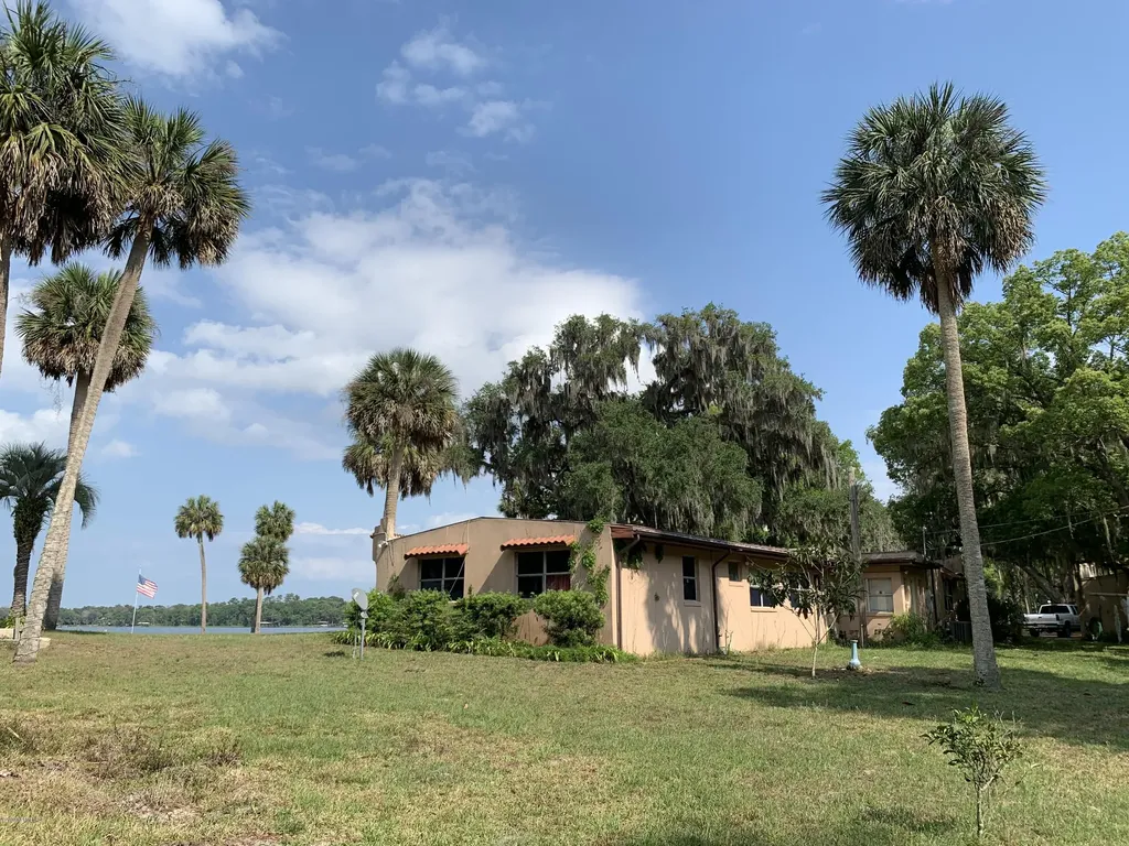 119 Myrtlewood Point Road East Palatka FL 32131