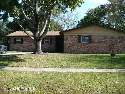1045 Winstonian Way Street Jacksonville FL 32221