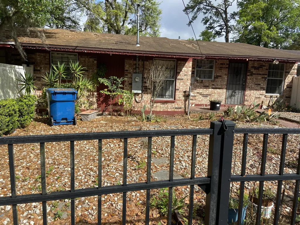 4413 Ken Knight Drive N Jacksonville FL 32209