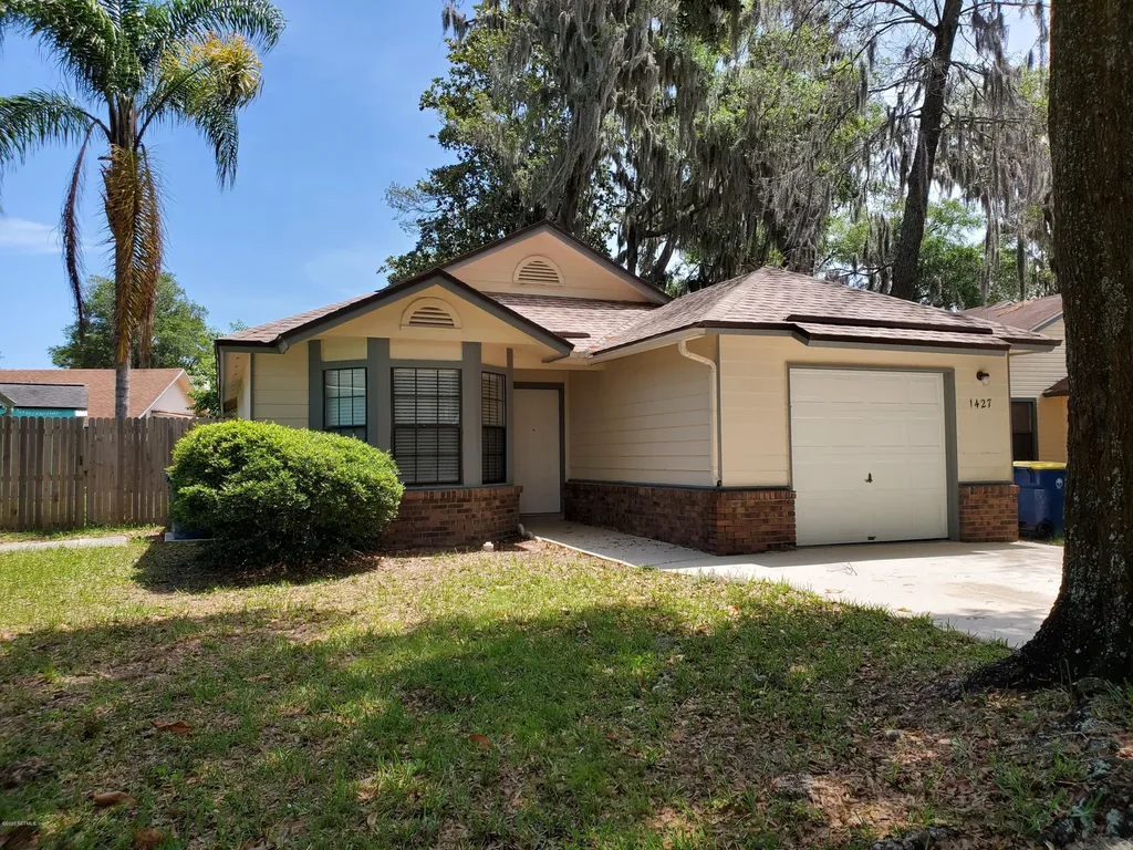1427 Cove Landing Drive Jacksonville FL 32233