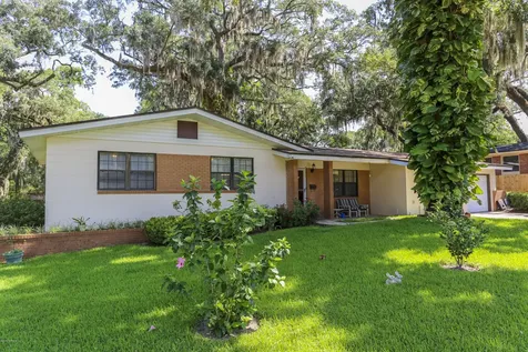 5355 Whitney Street Jacksonville FL 32277
