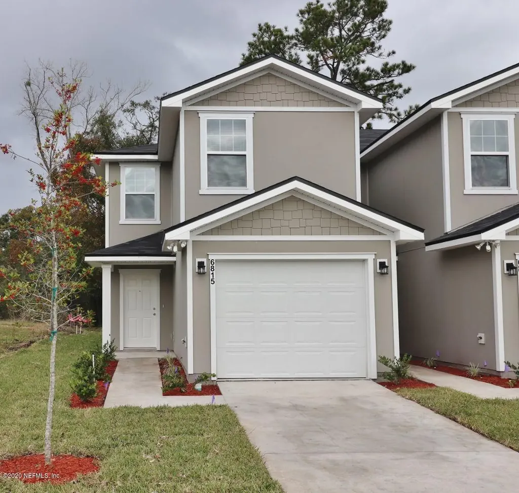 6815 Lake Mist Lane Jacksonville FL 32210