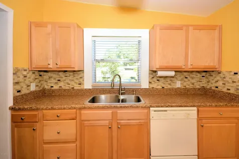 5015 Kimbrell Drive E Jacksonville FL 32210