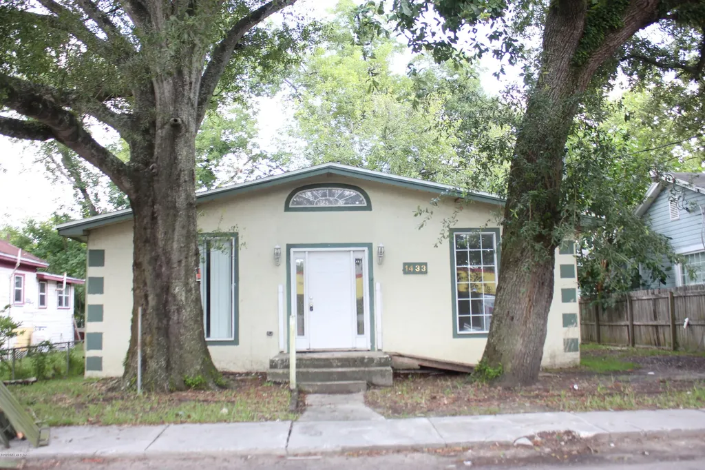 1433 W 33rd Street Jacksonville FL 32209