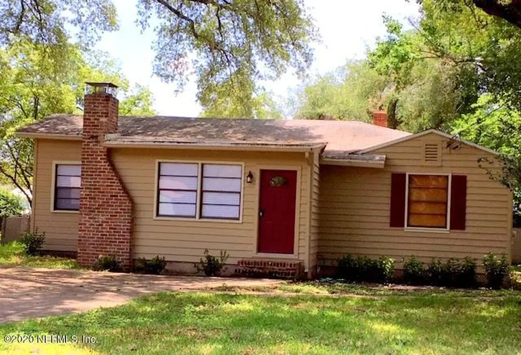 1932 Lakewood Circle S Jacksonville FL 32207