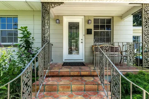 2436 Ormsby Circle E Jacksonville FL 32210