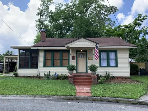 916 Jasmine Place Jacksonville FL 32205
