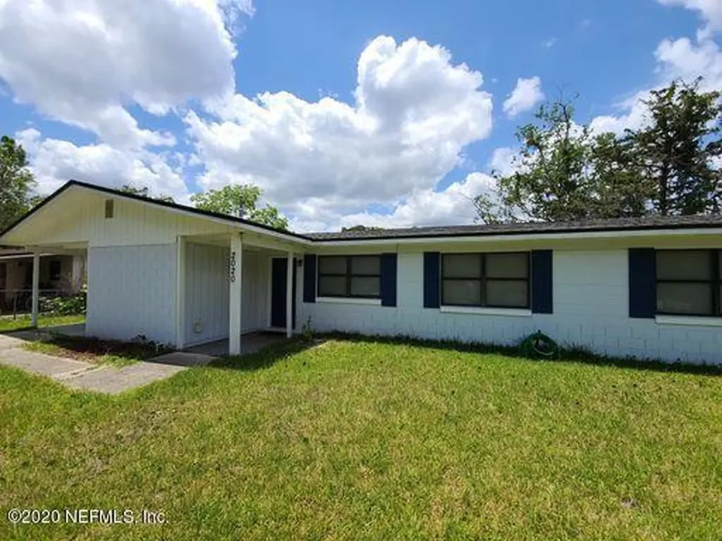 2020 Figaro Lane Jacksonville FL 32210