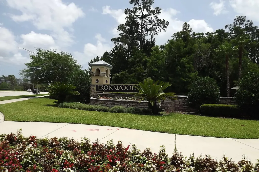 4224 Crownwood Drive Jacksonville FL 32216