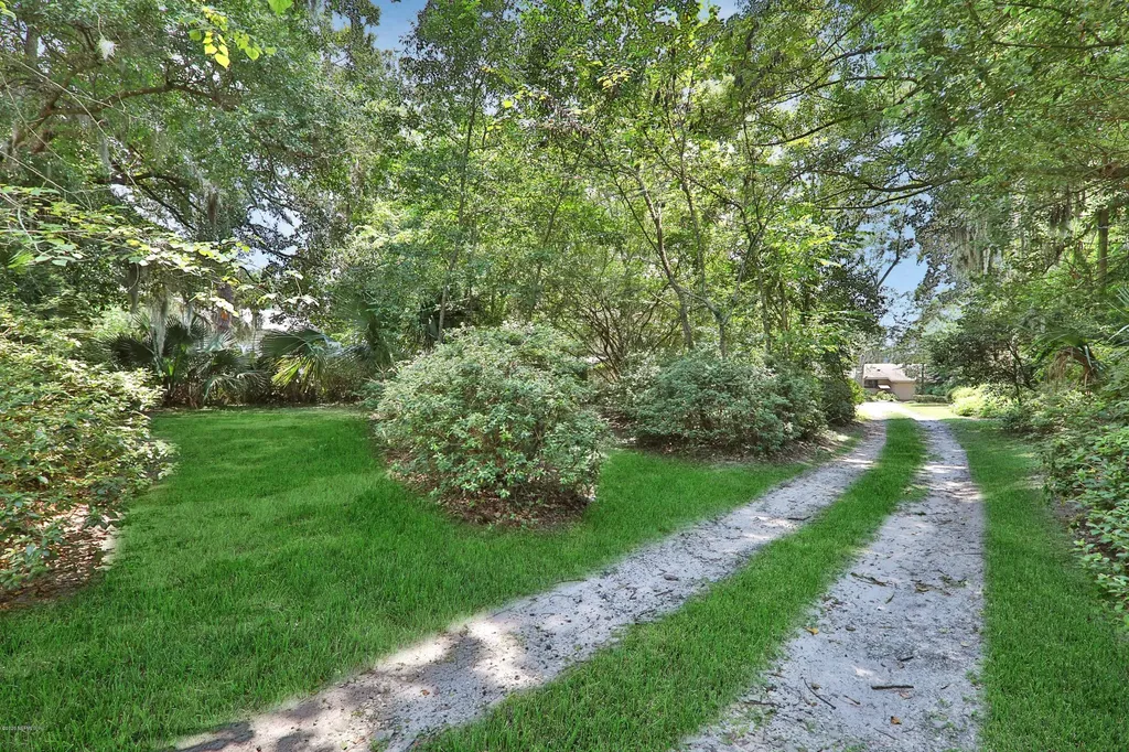 5644 Clifton Avenue Jacksonville FL 32211