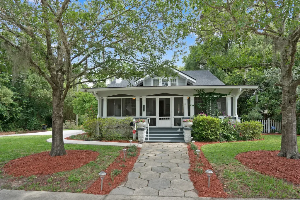 4255 Woodmere Street Jacksonville FL 32210