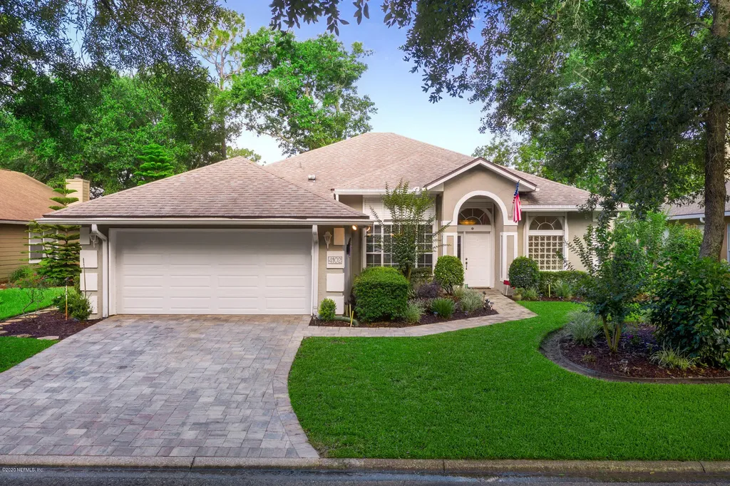 4102 Richmond Park Drive E Jacksonville FL 32224