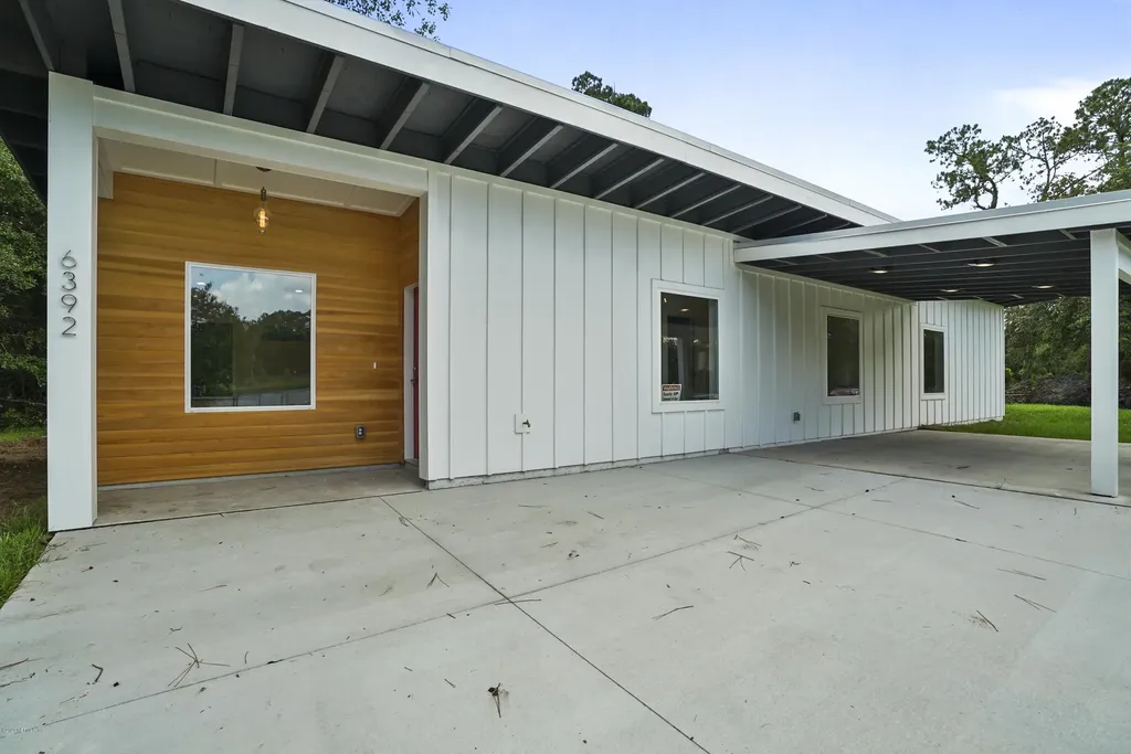 6392 Leona Street Jacksonville FL 32219