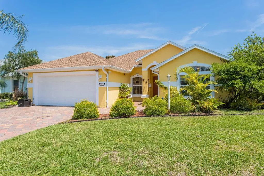 745 Captains Drive St. Augustine FL 32080