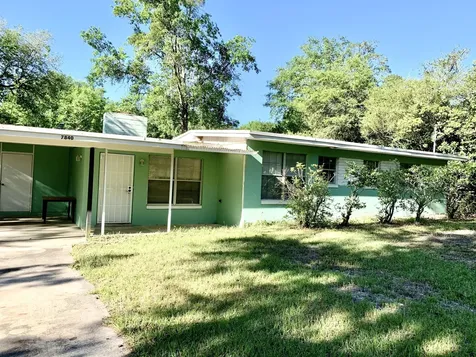 7840 Delaroche Court Jacksonville FL 32210