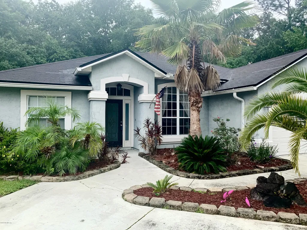 2104 Grotto Court Middleburg FL 32068