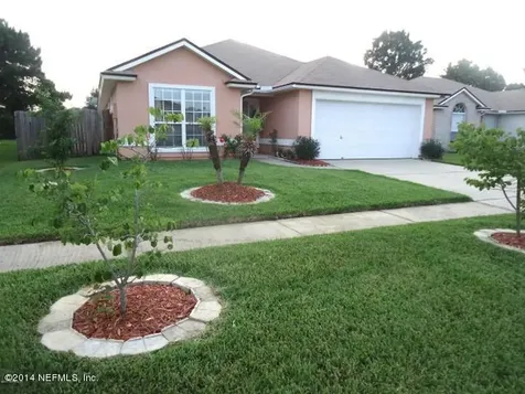 2502 Coachman Lakes Drive Jacksonville FL 32246