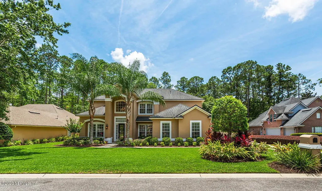 3824 Reds Gait Lane Jacksonville FL 32223