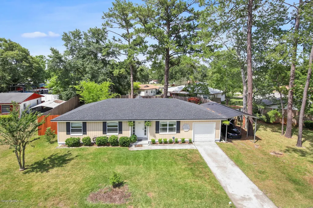 8315 Thornton Court Jacksonville FL 32221