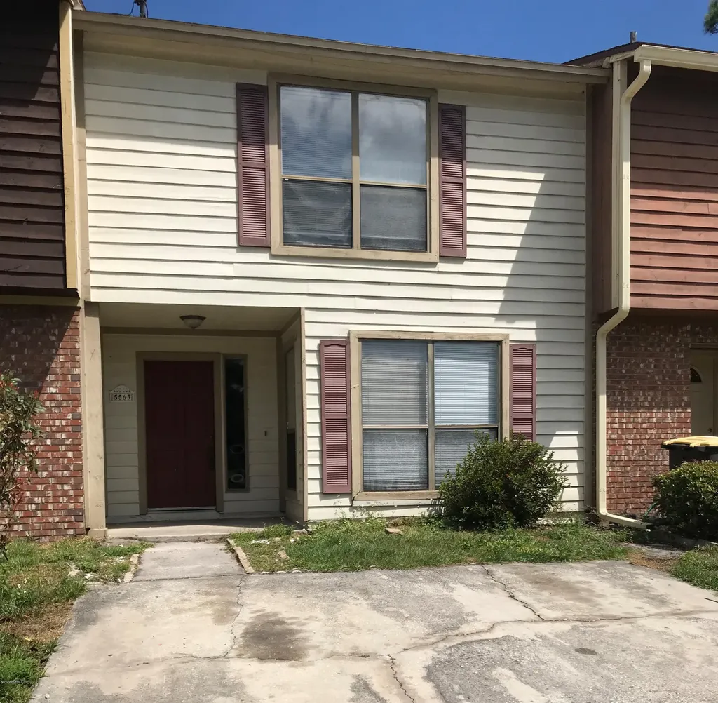 5563 Cabot Drive N Jacksonville FL 32244