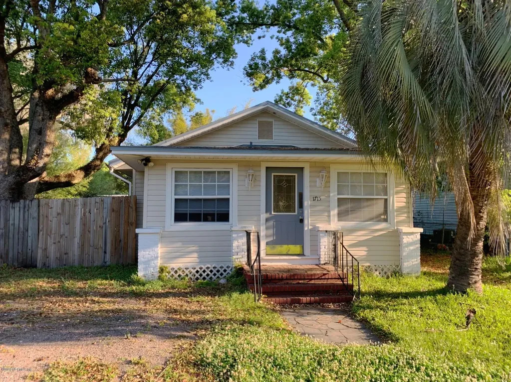 1715 Sheridan Street Jacksonville FL 32207