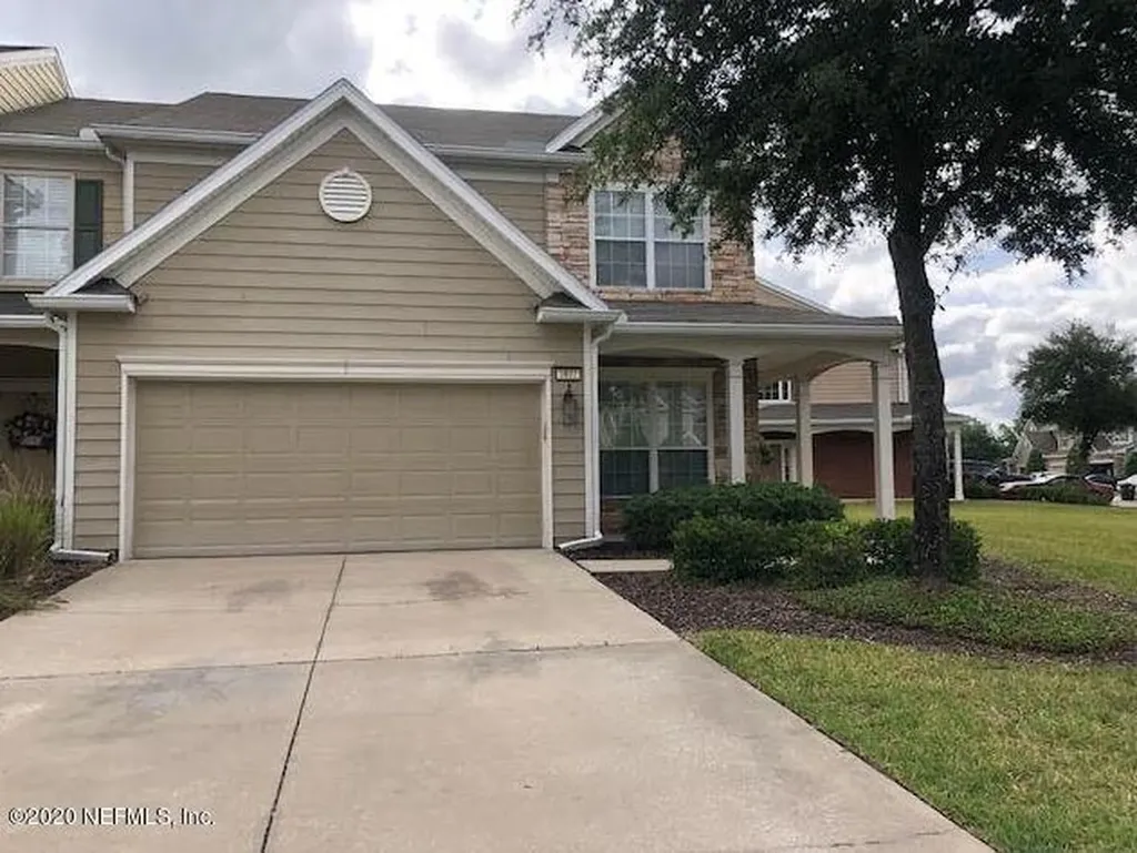 3892 Lionheart Drive Jacksonville FL 32216