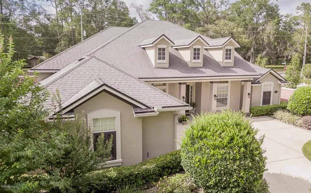3841 Reds Gait Lane Jacksonville FL 32223