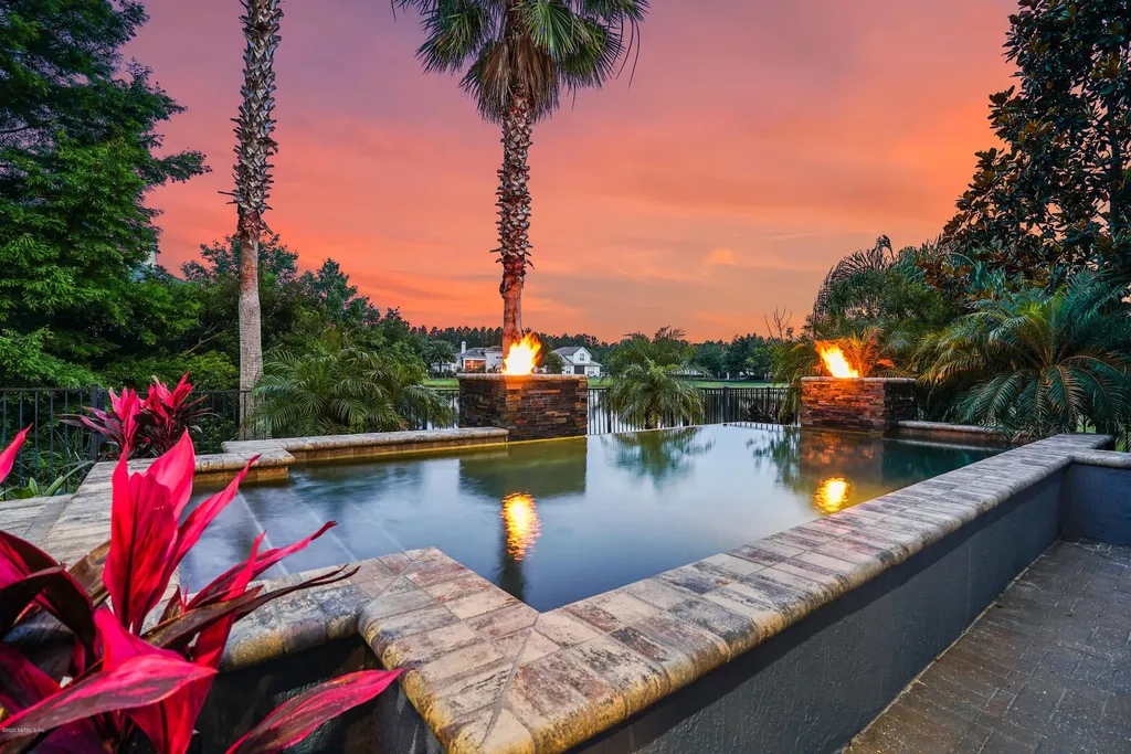 15 Kenmore Avenue Ponte Vedra FL 32081